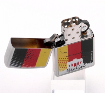 ZIPPO Feuerzeug Berlin Brandenburger Tor satin finish