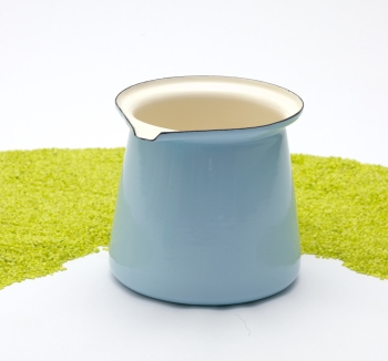 Kännchen aus Emaille in hellblau 700ml