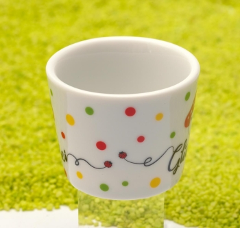 Eierbecher aus Porzellan Glücksei