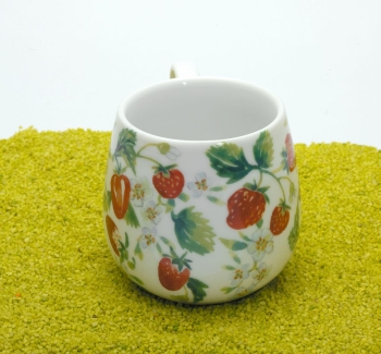 Kuschelbecher Porzellan Deckel & Sieb Victoria Lowe Fruity Tea Strawberry 420ml