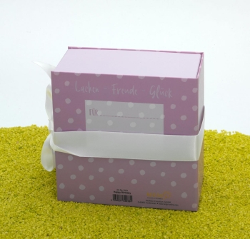 Geschenkschachtel mit Schleife - Happy Birthday 13 x 13 cm